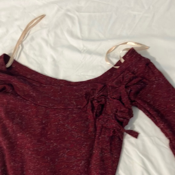 🆕BCBG Max Azria size S Ruby colored sweater dress - Picture 3 of 5